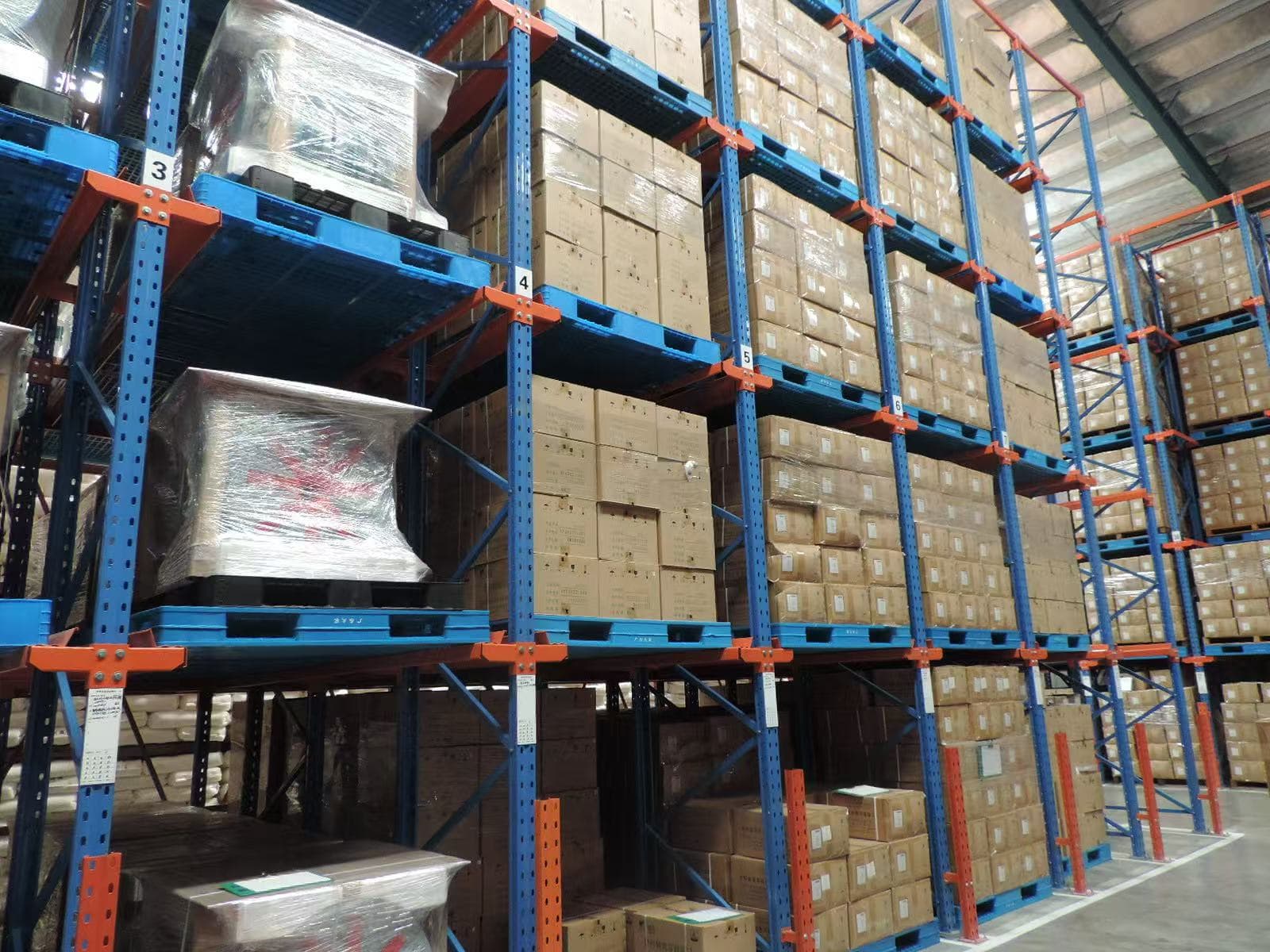 Warehouse Storage System